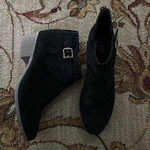 Ana black ankle boots size 8.5